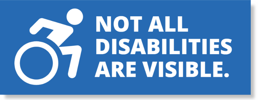 Blue White Simple Bold Not All Disabilities Are Visible Icon Landscape Rectangle Sticker Behindertenstatus CED. Das bild zeigt ein blaues Banner. auf diesem Banner ist ein Pictogram von einer Person in einem Rollstuhl auf der linken Seite zu sehen. Rechts steht "Not all disabilities are visible" beides ist weiß geschrieben bzw. abgedruckt. Das Bild steht symbolisch für den Behindertenstatus, den manche Personen haben, obwohl sie keine äußerlich erkennbaren Einschränkungen haben wie beispielsweise i Rollstuhl zu sitzne. Viele Menschen mit MOrbus Crohn oder Colitis ulcerosa sind jedoch durch ihre ERkrankung eingeschränkt. Das Bild gehört zu einem Artikel zum Behindertenstatus bei CED und soll darauf aufmerksam machen. Außerdem gibt der Text Informationen darüber, wie Menschen mit CED den Behindertenstatus anerkennen lassen können.